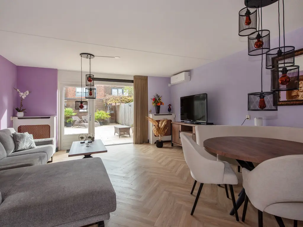 Douglaslaan 10, 'S-GRAVENHAGE