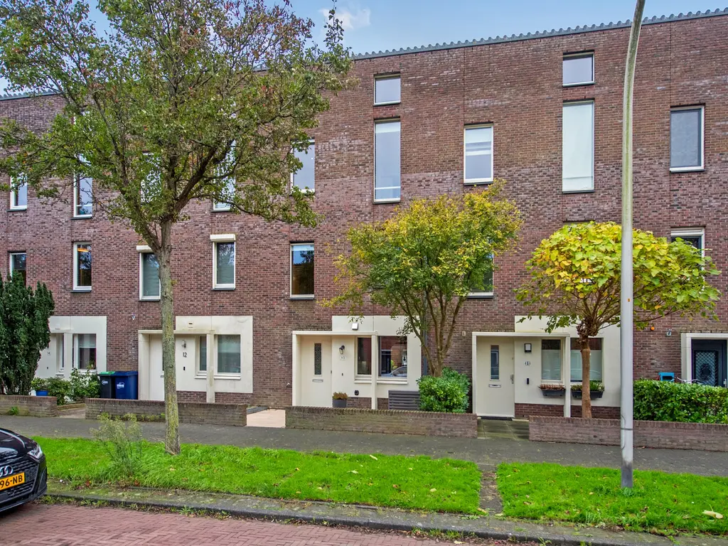 Douglaslaan 10, 'S-GRAVENHAGE