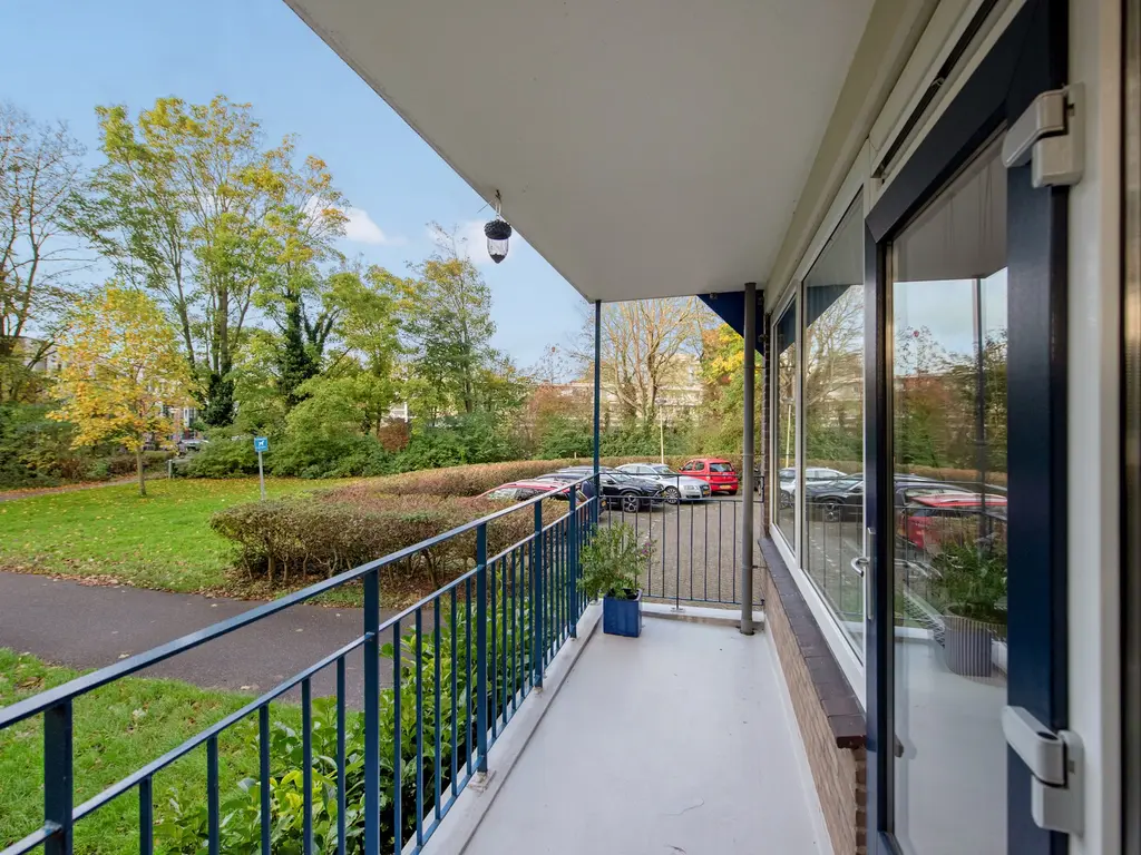 Denenburg 75, 'S-GRAVENHAGE