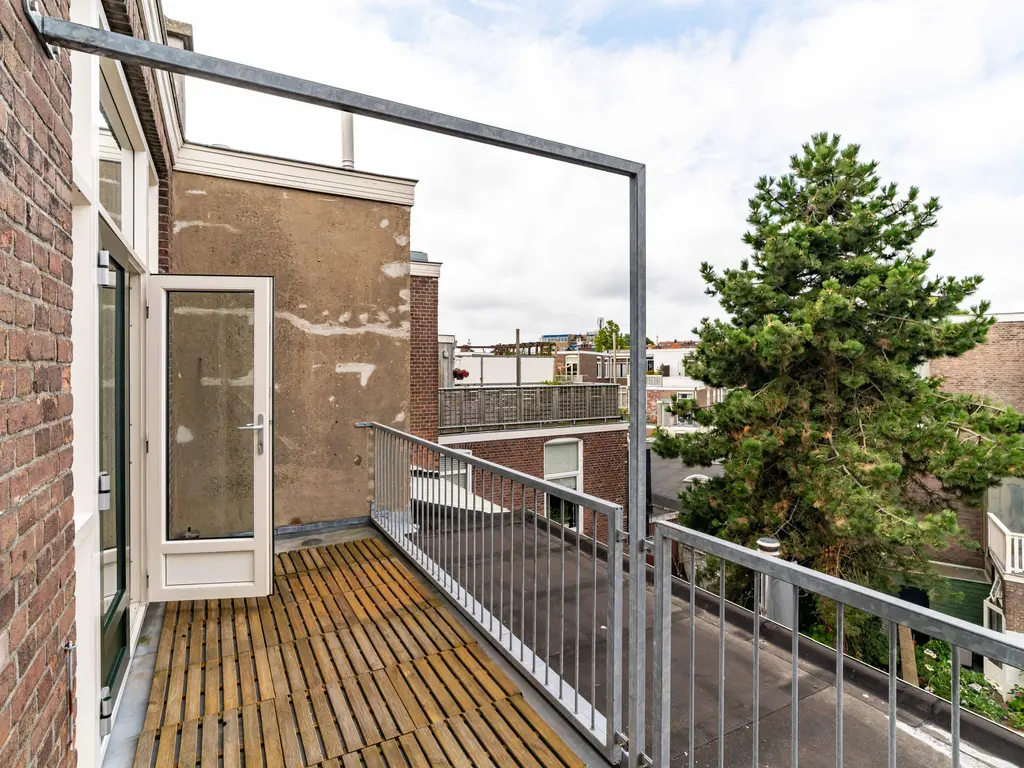 Valkenboslaan 247, 'S-GRAVENHAGE