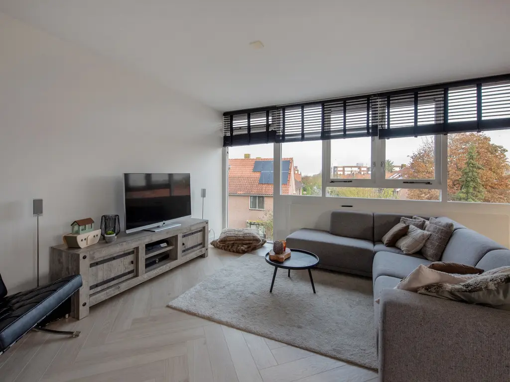 Koningin Wilhelminastraat 11, NOOTDORP