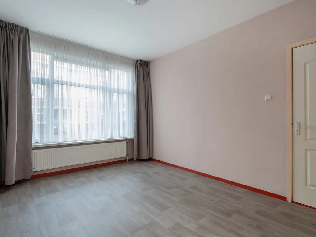 Marktweg 126, 's-Gravenhage