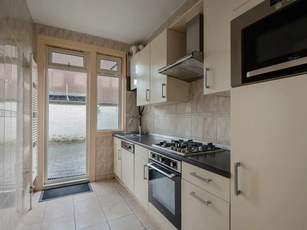 Marktweg 126, 's-Gravenhage