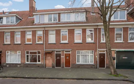 Marktweg 126, 'S-GRAVENHAGE