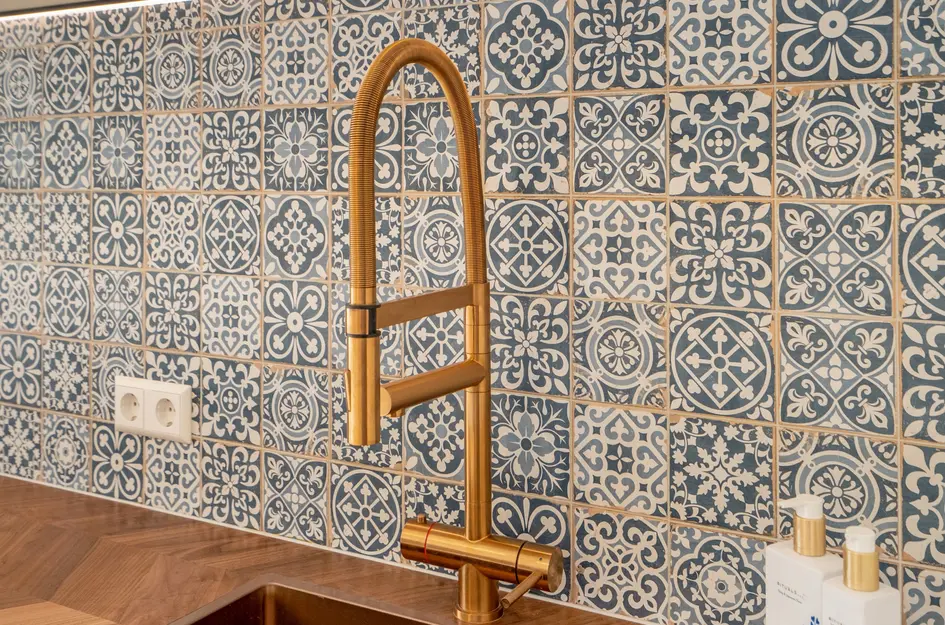 Caan van Necklaan 100