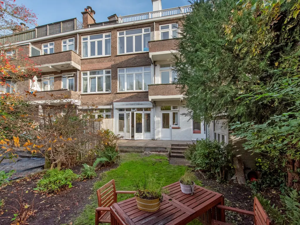 Koningin Wilhelminalaan 314, VOORBURG