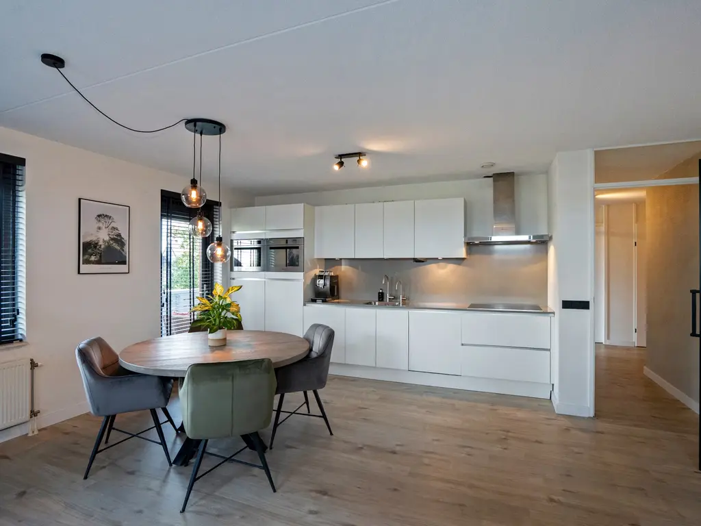 Cypergras 117, 'S-GRAVENHAGE