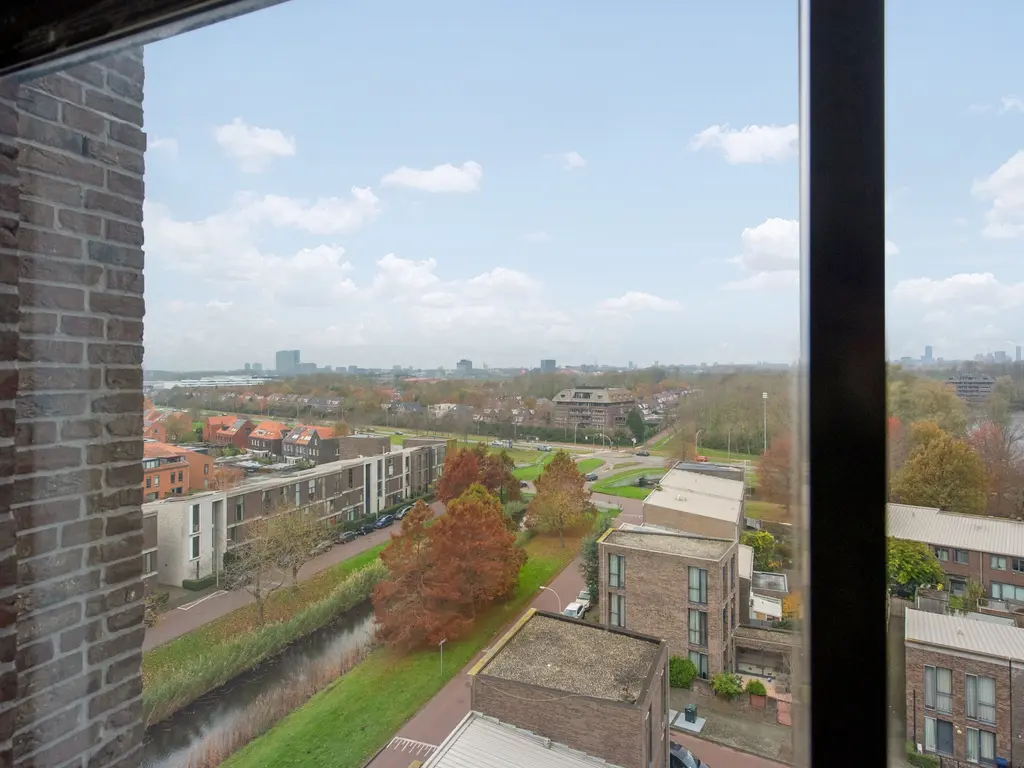 Weidevogellaan 208, 'S-GRAVENHAGE