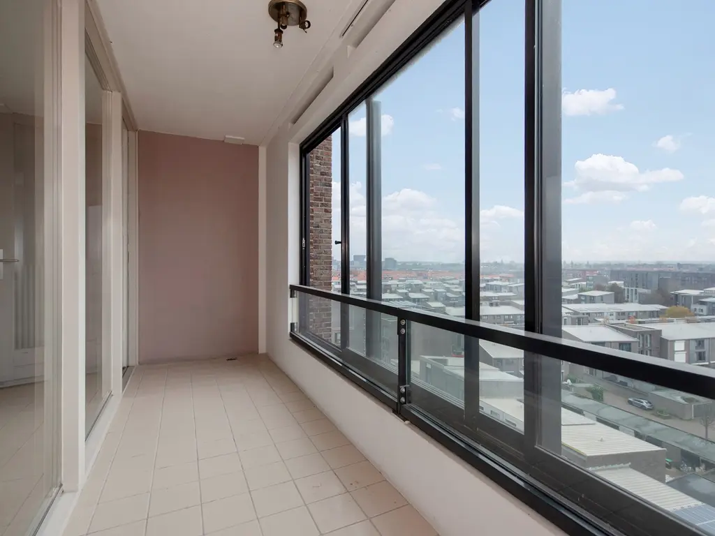 Weidevogellaan 208, 'S-GRAVENHAGE