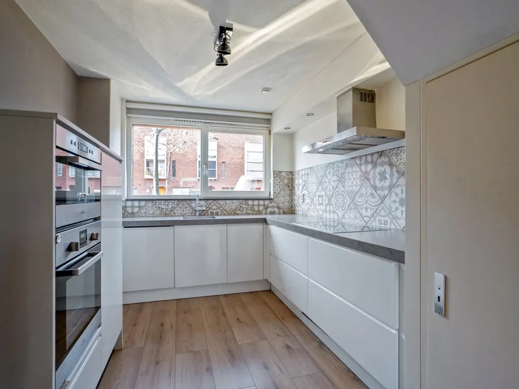 Plesmanlaan 96, 'S-GRAVENHAGE