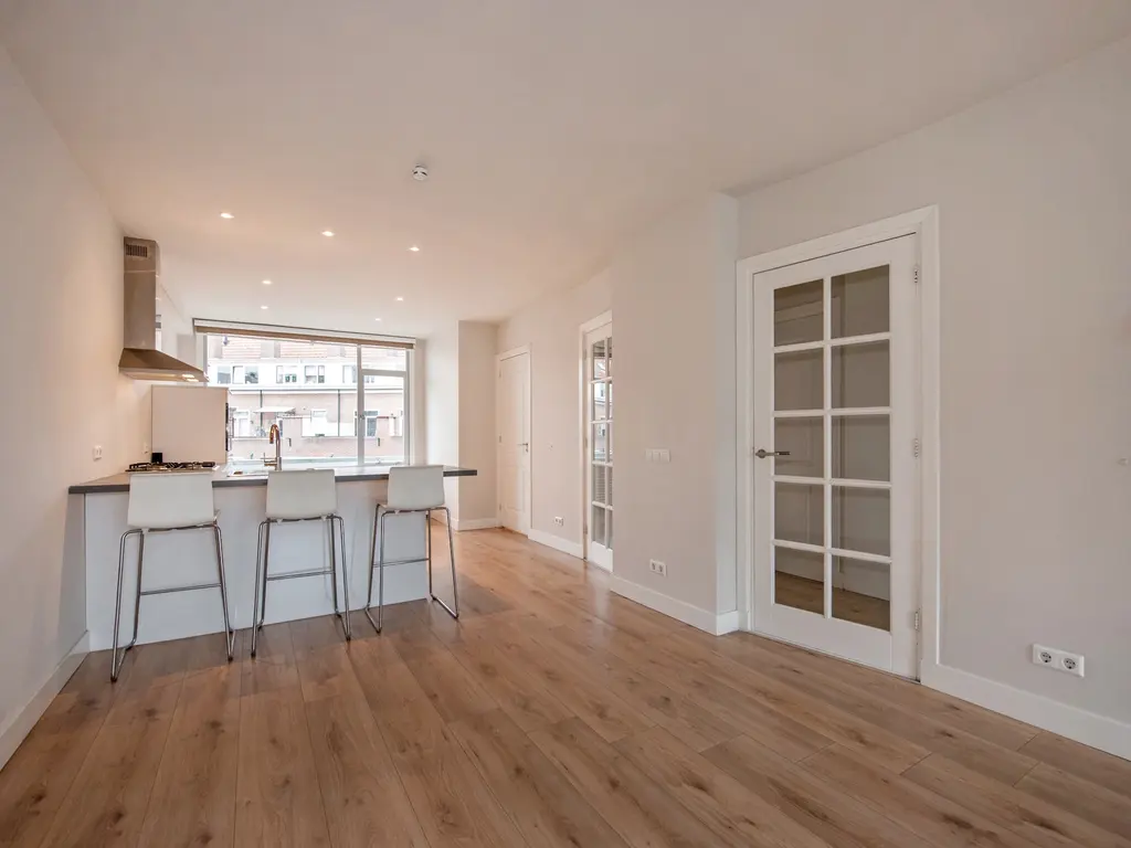 Dr. Lelykade 314, 'S-GRAVENHAGE