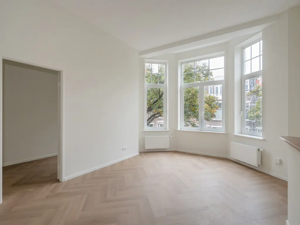 Ten Hovestraat 47A, 'S-GRAVENHAGE