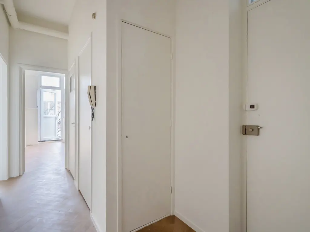 Ten Hovestraat 47A, 'S-GRAVENHAGE