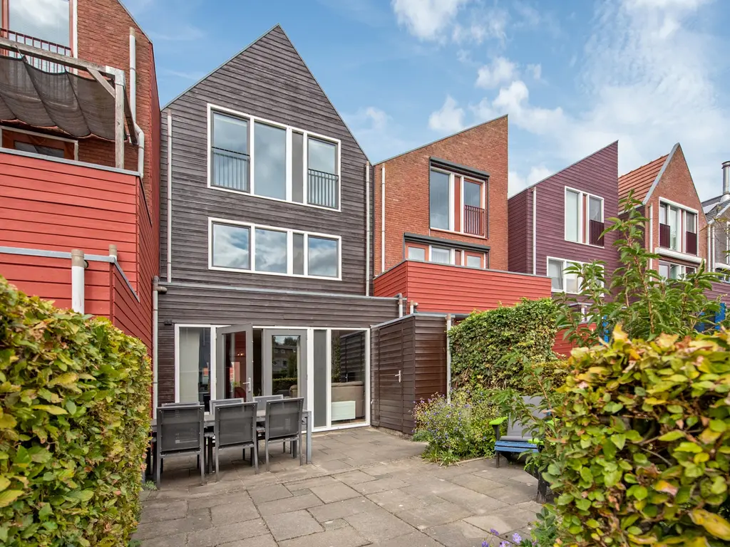 Oeverwallaan 41, 'S-GRAVENHAGE