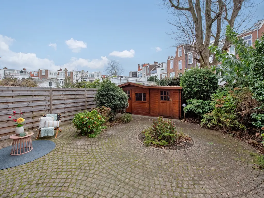 Valkenboslaan 22, 'S-GRAVENHAGE