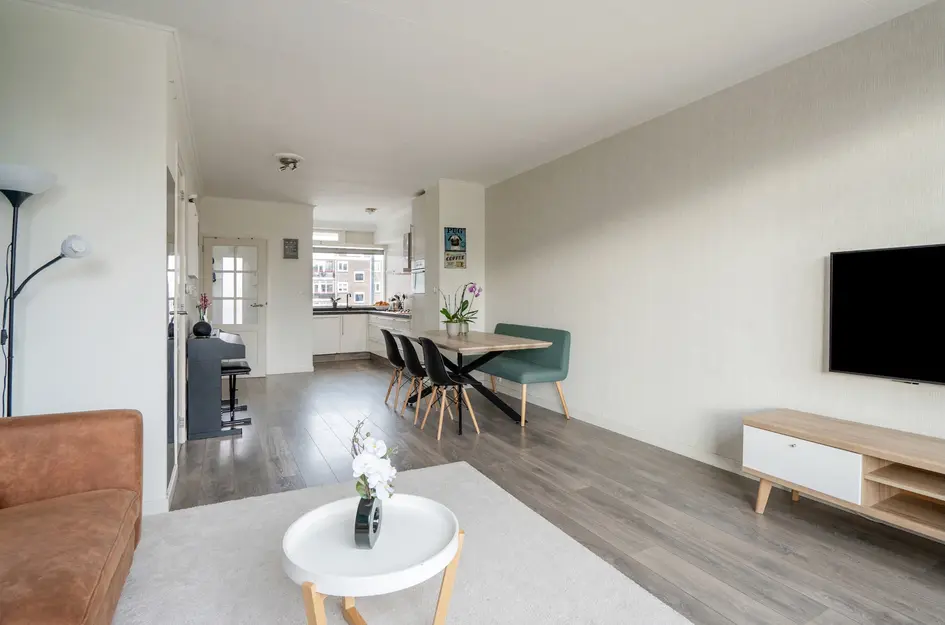 J.H.A. Schaperlaan 36