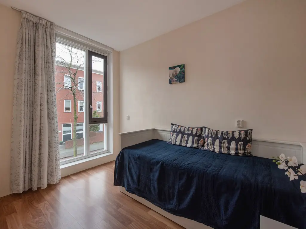 Van Baaklaan 12, 'S-GRAVENHAGE