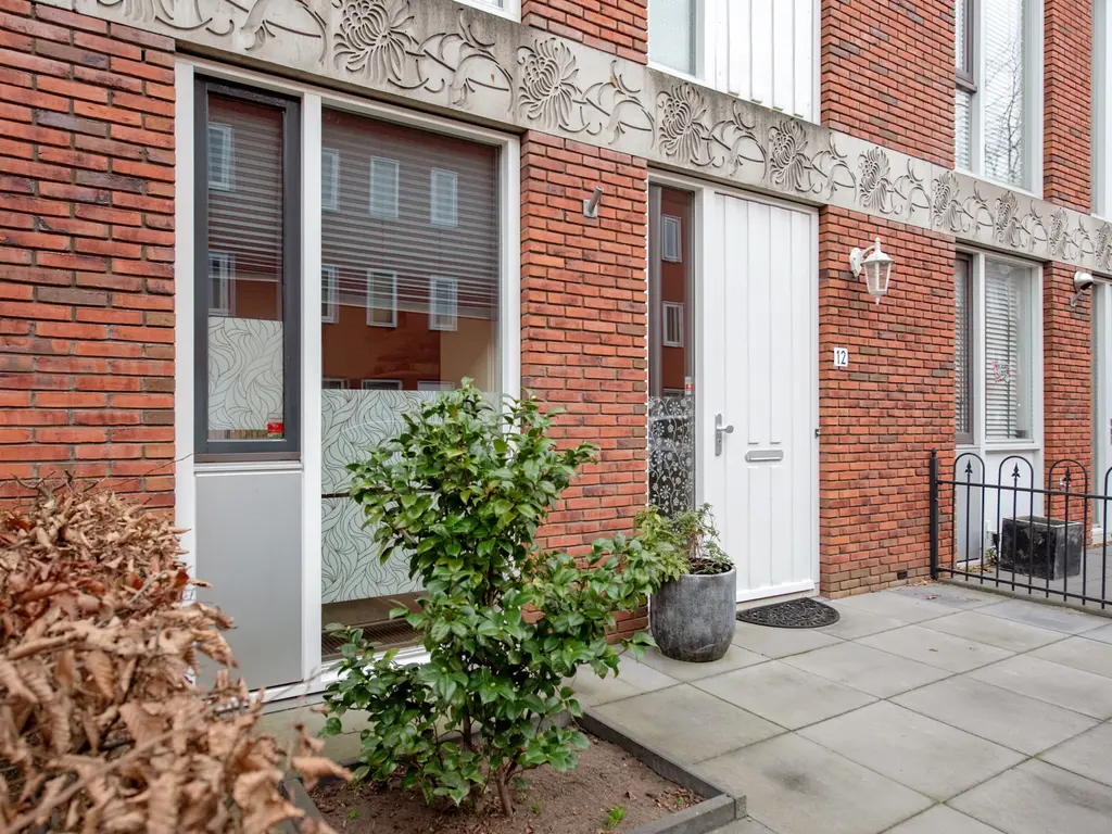 Van Baaklaan 12, 'S-GRAVENHAGE