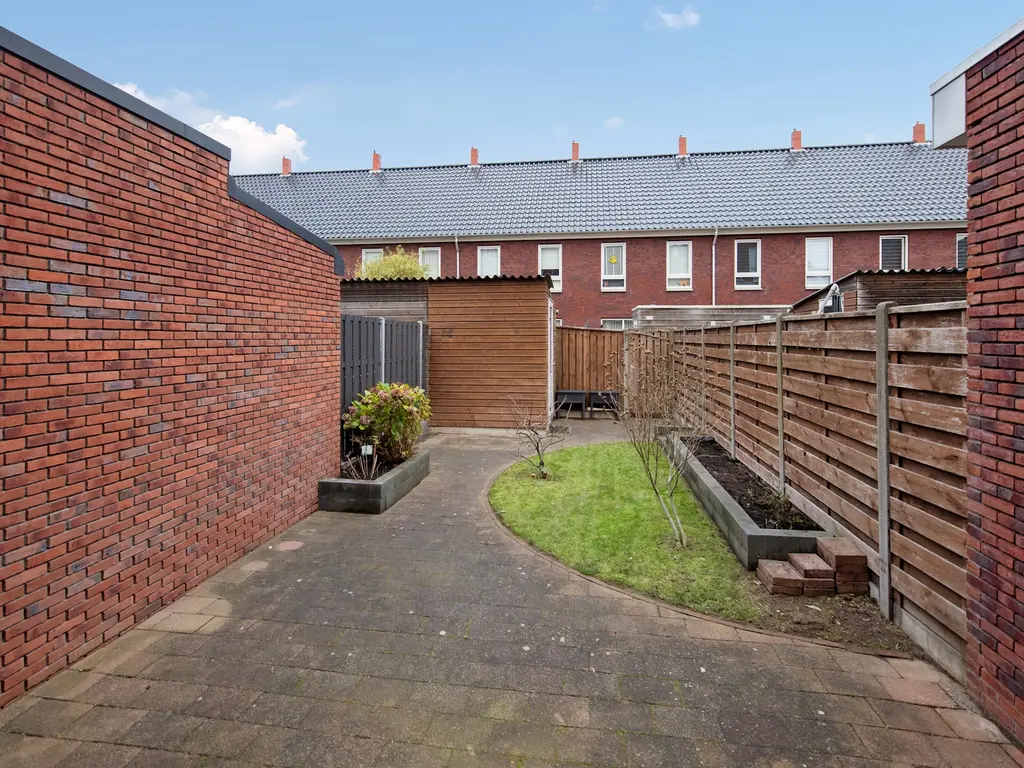 Van Baaklaan 12, 'S-GRAVENHAGE