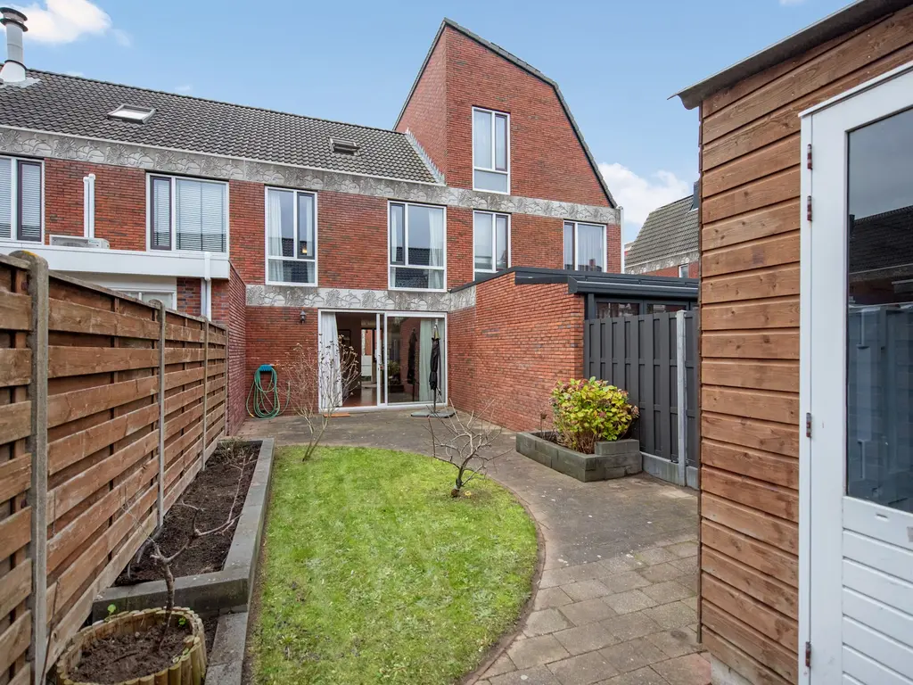 Van Baaklaan 12, 'S-GRAVENHAGE