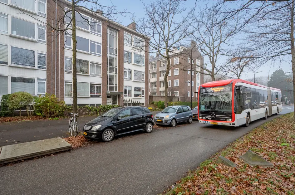 Burgemeester Elsenlaan 18