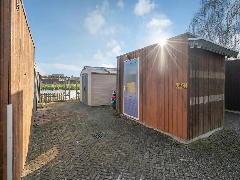 De Voswater 12, 'S-GRAVENHAGE