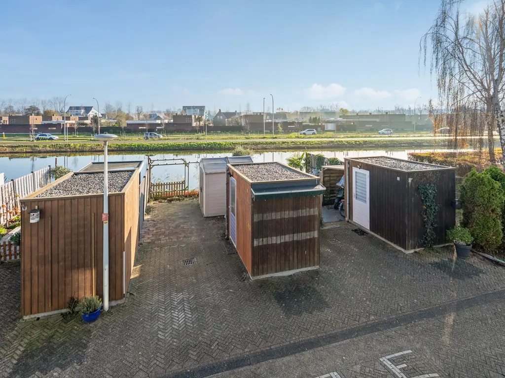 De Voswater 12, 'S-GRAVENHAGE