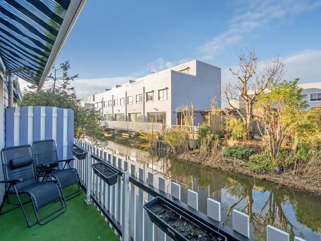 De Voswater 12, 'S-GRAVENHAGE