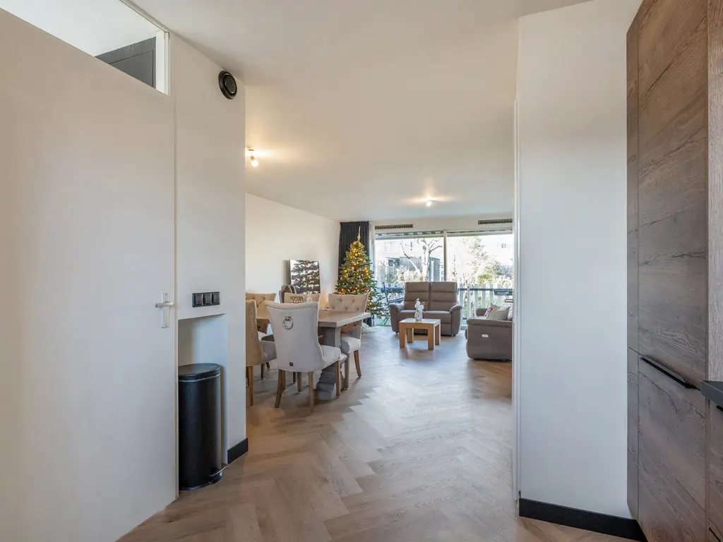 De Voswater 12, 'S-GRAVENHAGE