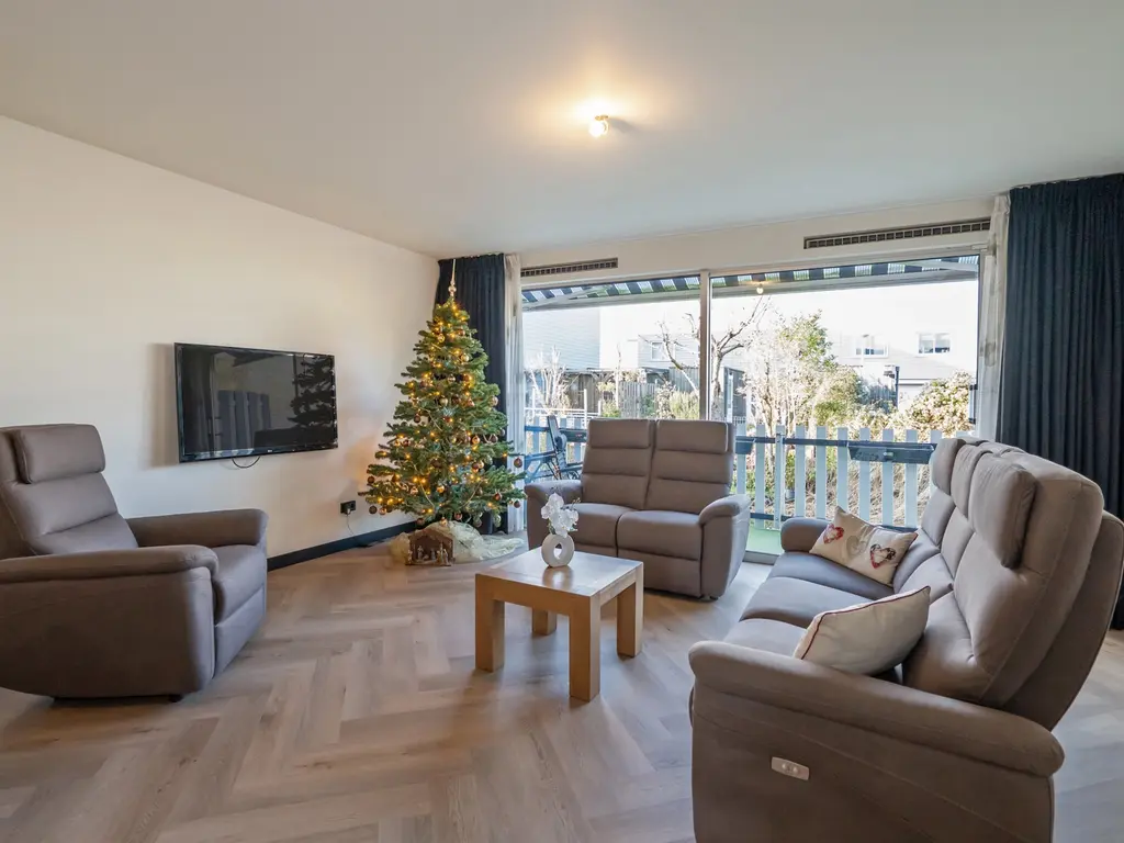 De Voswater 12, 'S-GRAVENHAGE