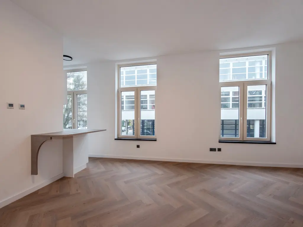 Glasblazerslaan 1, 'S-GRAVENHAGE