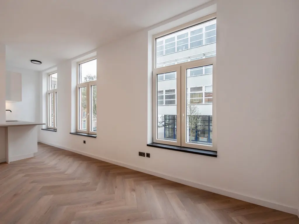 Glasblazerslaan 1, 'S-GRAVENHAGE