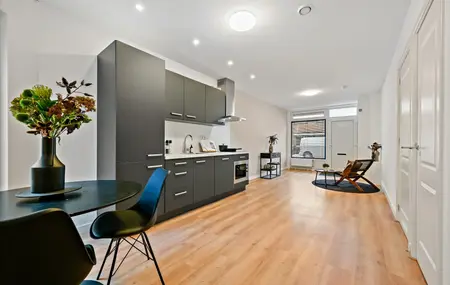 Miquelstraat 118, 'S-GRAVENHAGE