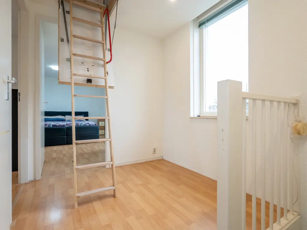 Bartholomeuslaan 18, NOOTDORP