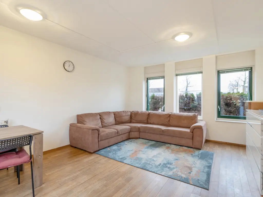 Bartholomeuslaan 18, NOOTDORP