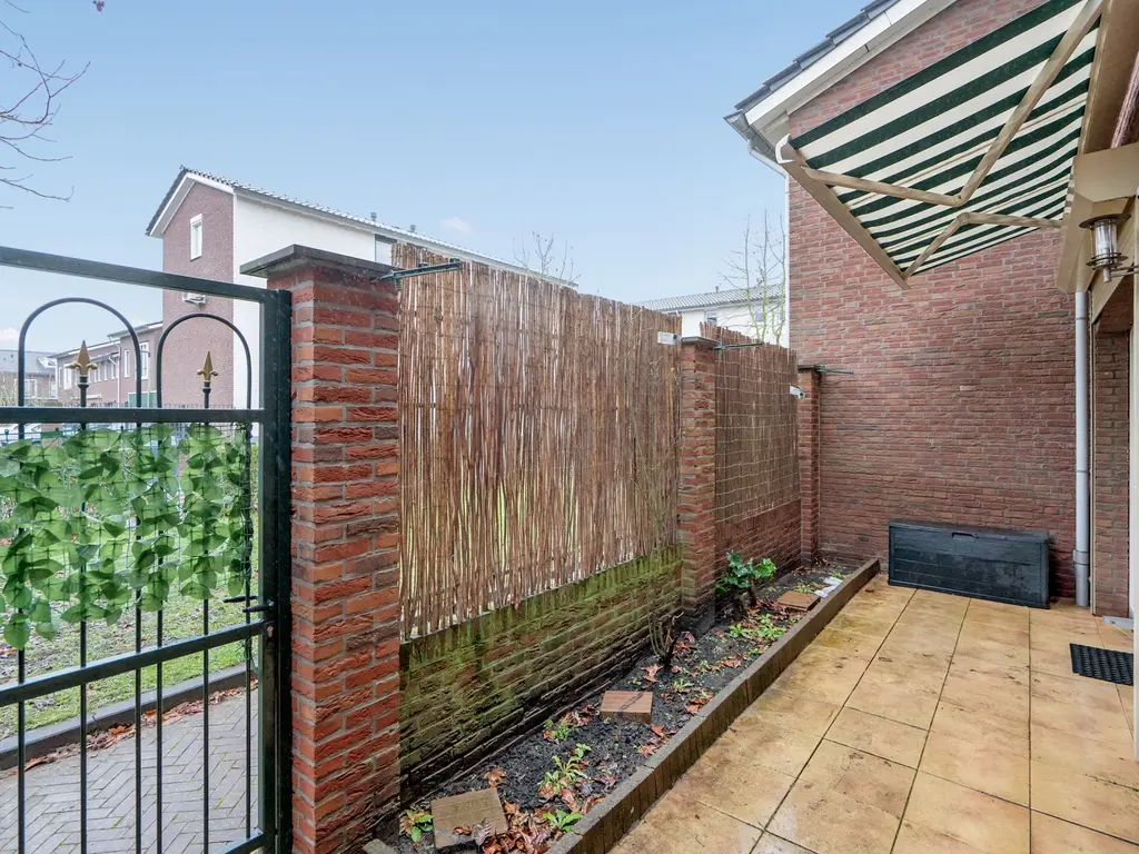 Bartholomeuslaan 18, NOOTDORP