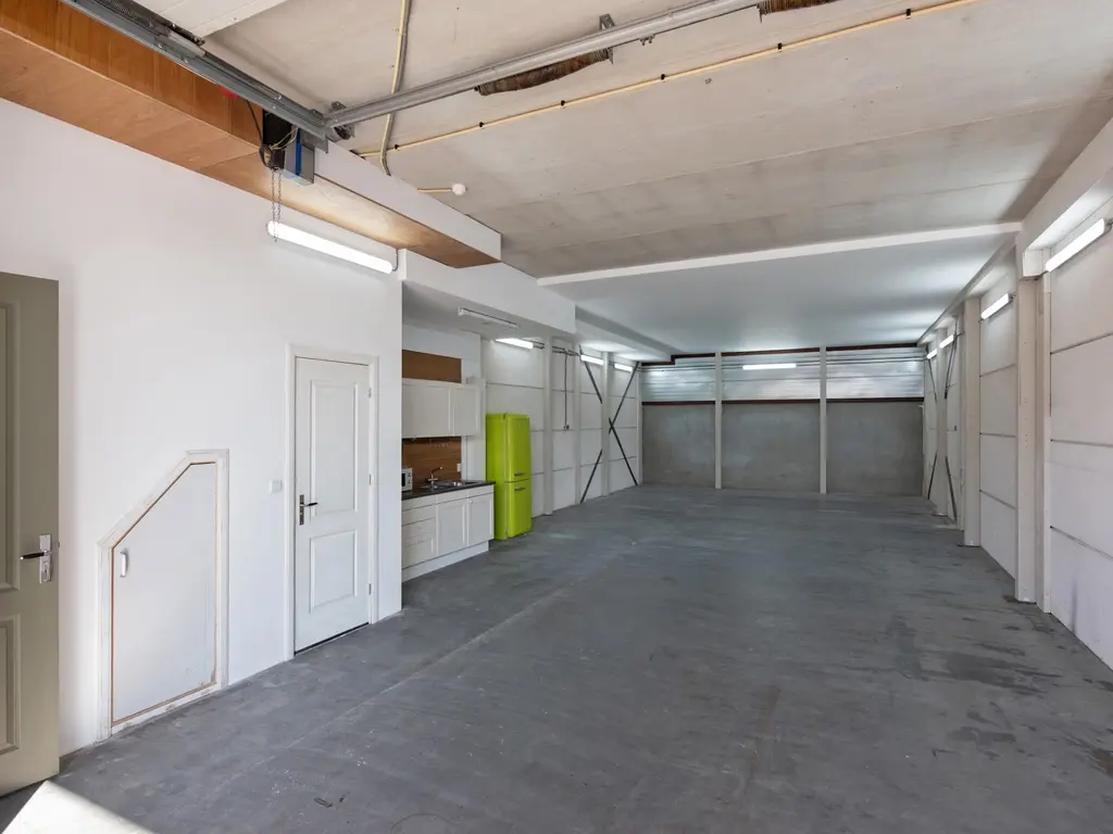 Prisma 28, 'S-Gravenhage