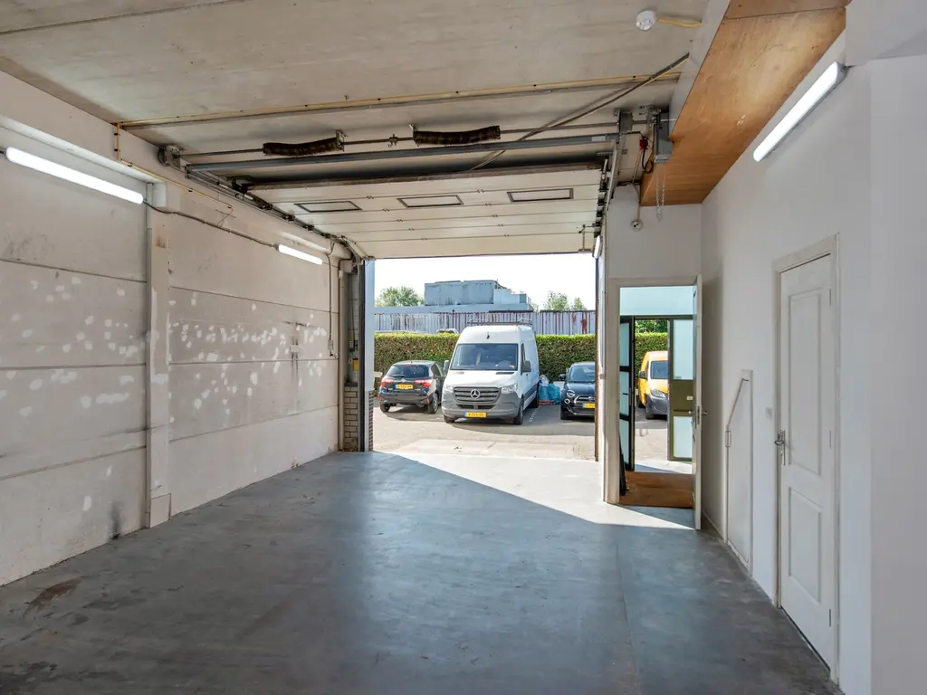 Prisma 28, 'S-Gravenhage