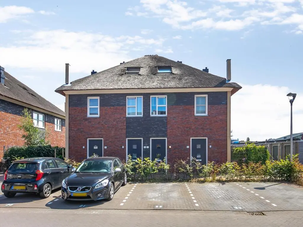 Brinklande 12, PIJNACKER