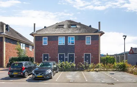 Brinklande 12, PIJNACKER