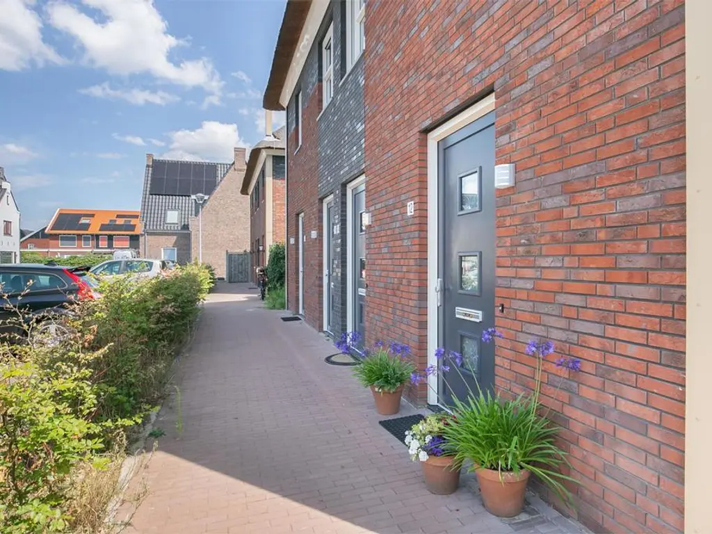 Brinklande 12, PIJNACKER