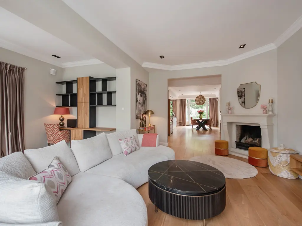 Van Bommellaan 8, WASSENAAR