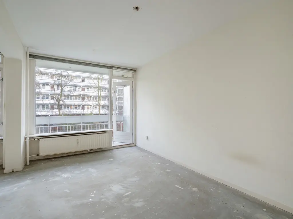 Isabellaland 844, 'S-GRAVENHAGE