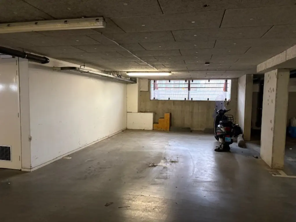 Cor Spaanlaan 3 , 'S-GRAVENHAGE