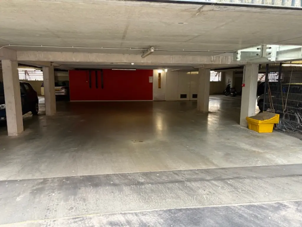 Cor Spaanlaan 3 , 'S-GRAVENHAGE