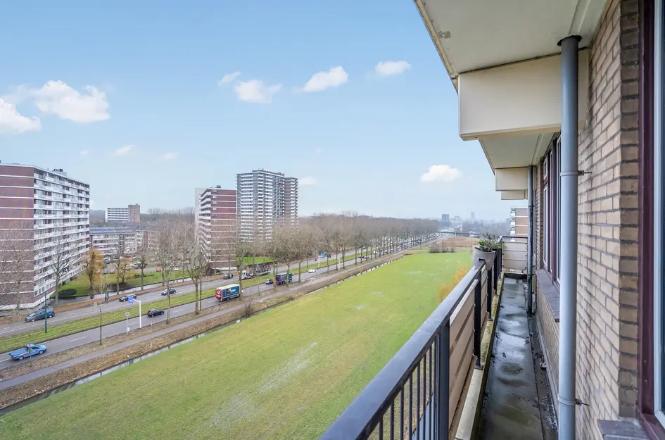 Hammarskjöldlaan 345