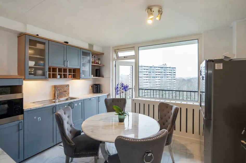 Hammarskjöldlaan 345