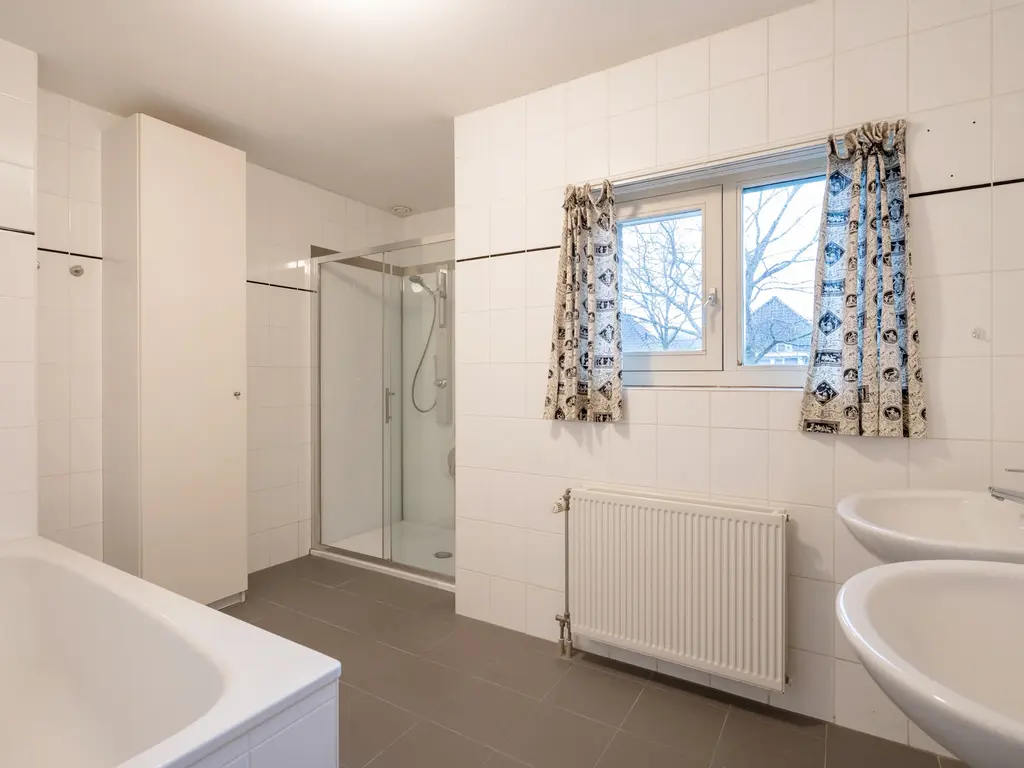 Wingerd 144, 'S-GRAVENHAGE