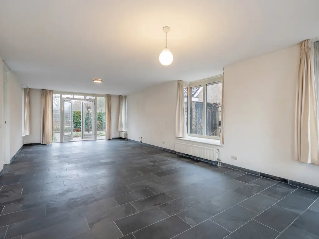 Wingerd 144, 'S-GRAVENHAGE