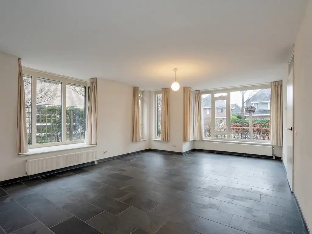 Wingerd 144, 'S-GRAVENHAGE